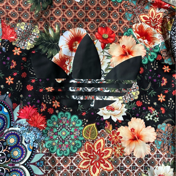 Adidas x Farm Rio Track Zip Up Jacket Jardim Agharta Floral Boho Size Medium - Picture 8 of 11
